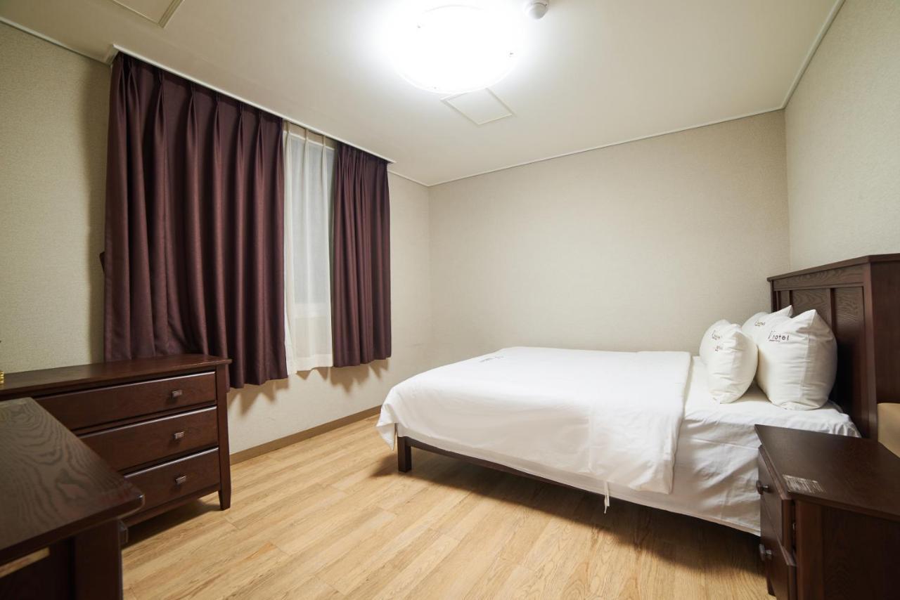 Busan Premium V Hotel מראה חיצוני תמונה