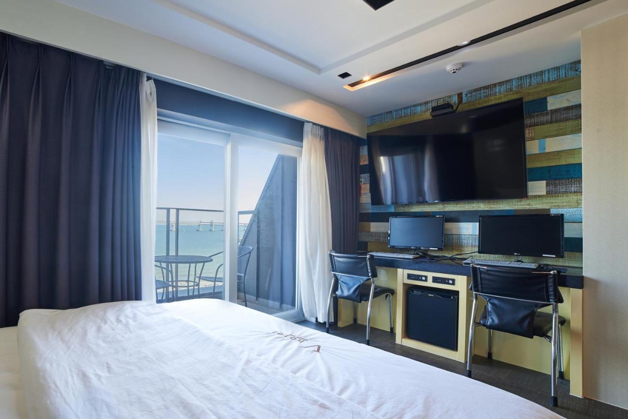 Busan Premium V Hotel מראה חיצוני תמונה