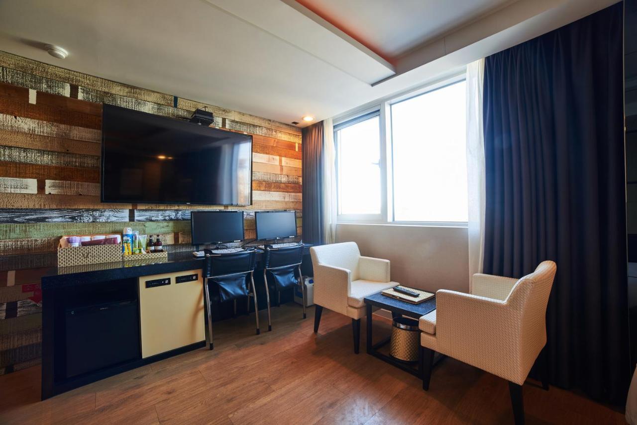 Busan Premium V Hotel מראה חיצוני תמונה