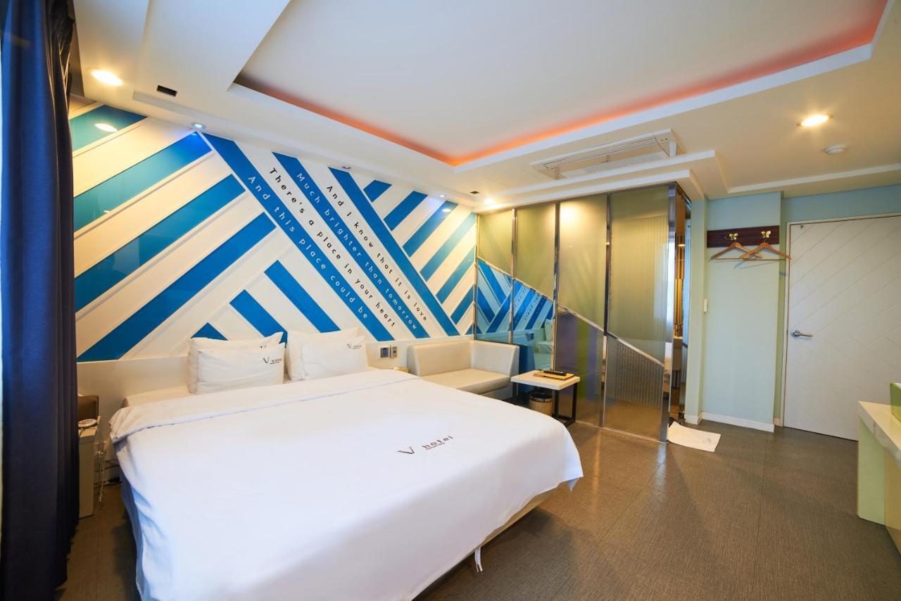 Busan Premium V Hotel מראה חיצוני תמונה