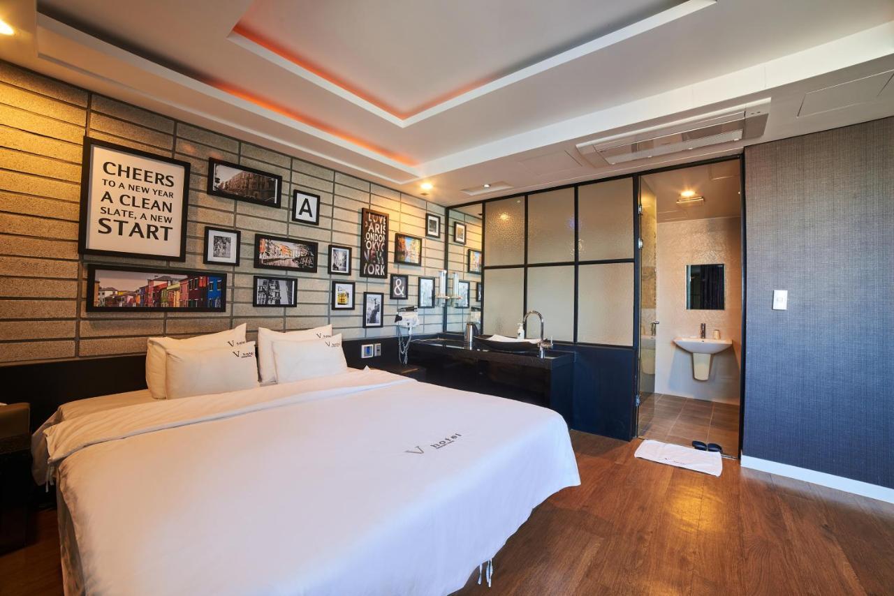 Busan Premium V Hotel מראה חיצוני תמונה